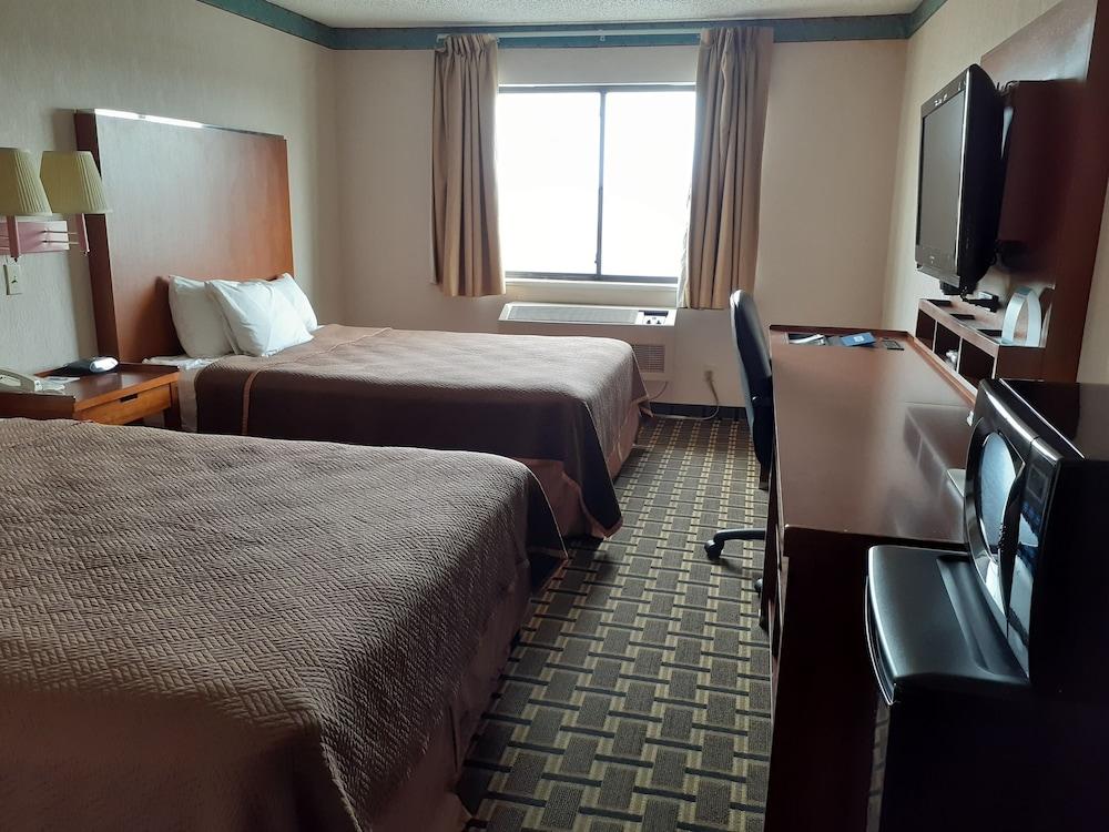 Rodeway Inn Gallup Ngoại thất bức ảnh
