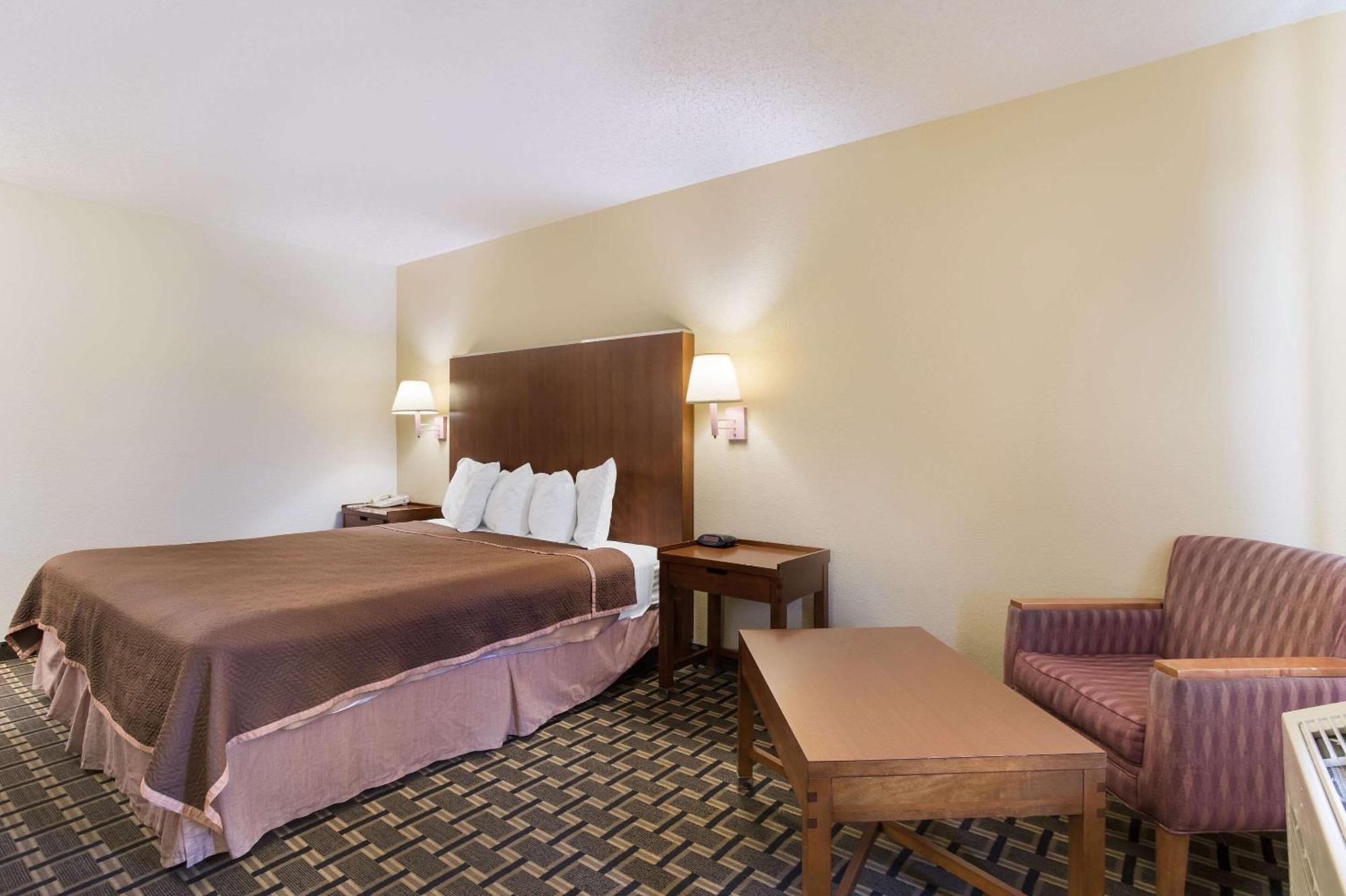 Rodeway Inn Gallup Ngoại thất bức ảnh