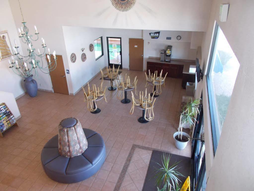 Rodeway Inn Gallup Ngoại thất bức ảnh